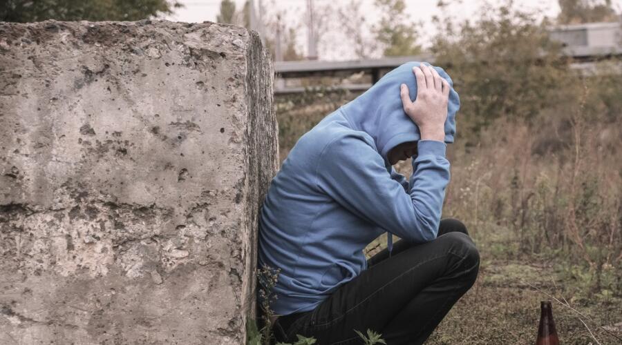 Психиатрическая помощь при алкогольной зависимости: ключевое звено на пути выздоровления