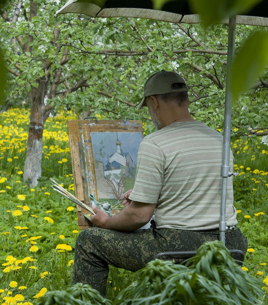 Художники рисуют кремль