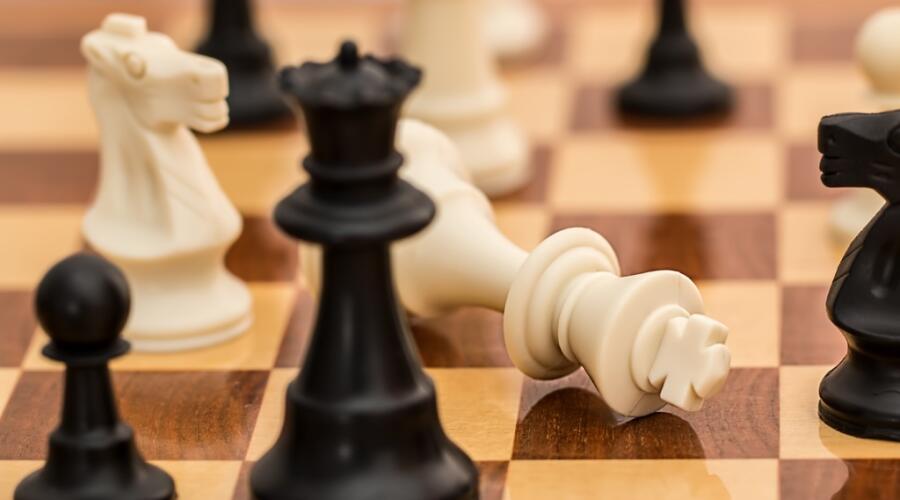Сколько чемпионов мира по шахматам было в истории?