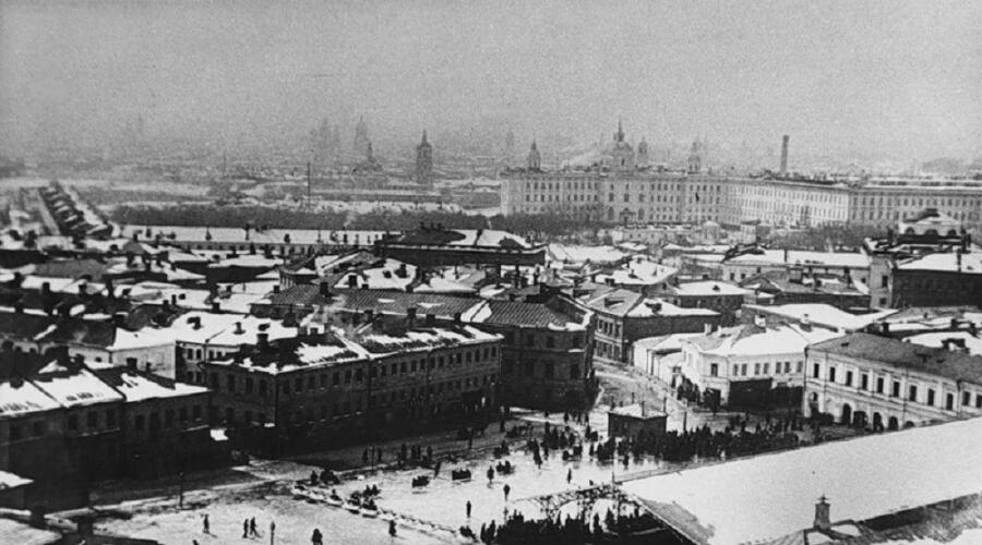 Вид Хитровской площади с каланчи Мясницкой полицейской части. Зима 1916 г.