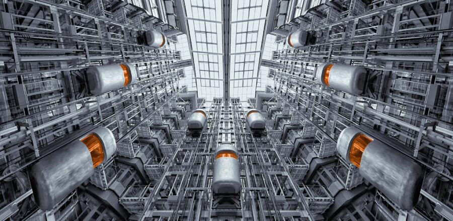 Когда появился первый лифт?