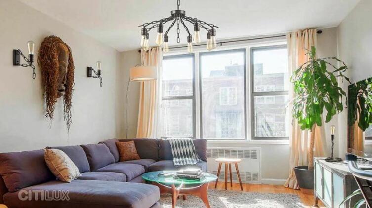 Освещение для работы и отдыха: как выбрать универсальные светильники для дома Освещение для работы и отдыха: как выбрать универсальные светильники для дома