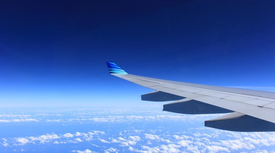 Почему не рекомендовалось курить сигареты советских брендов на борту американских авиакомпаний?