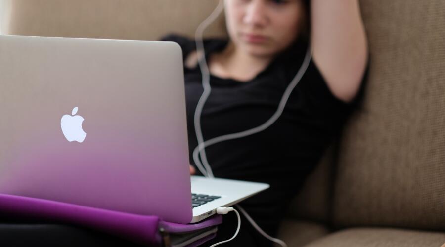 Изучение языков в век технологий: онлайн-возможности