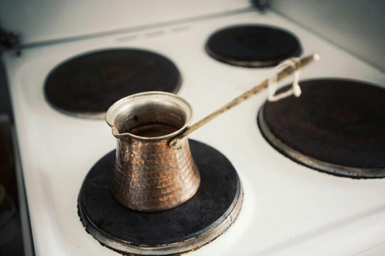 Что объединяет трудящихся в майские праздники? Что объединяет трудящихся в майские праздники?