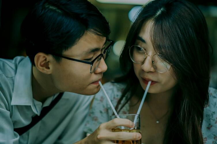 Как правильно целоваться?