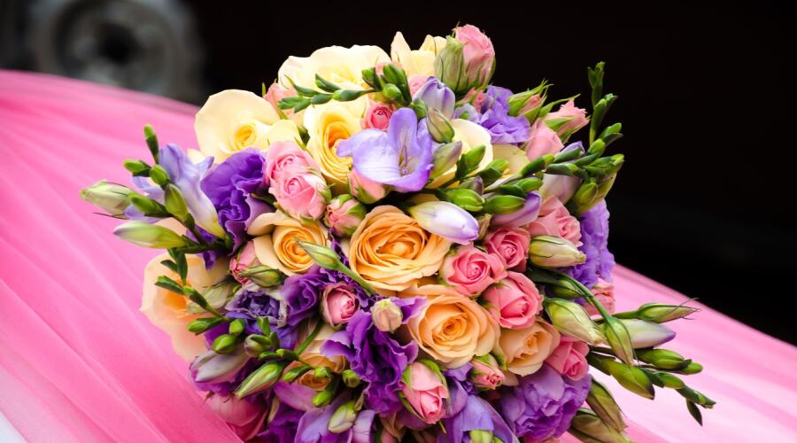 Как работает и чем отличается от конкурентов маркетплейс доставки цветов Цветов.ру