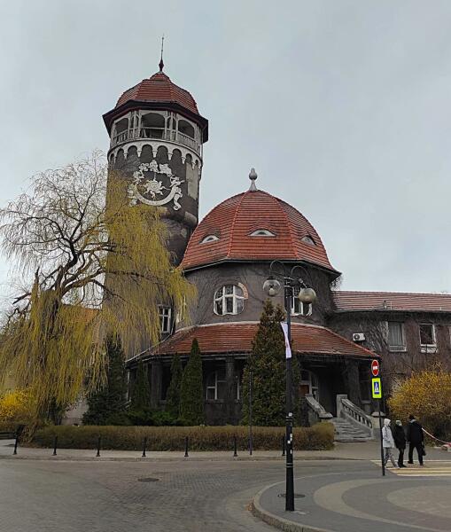  Водонапорная башня водолечебницы