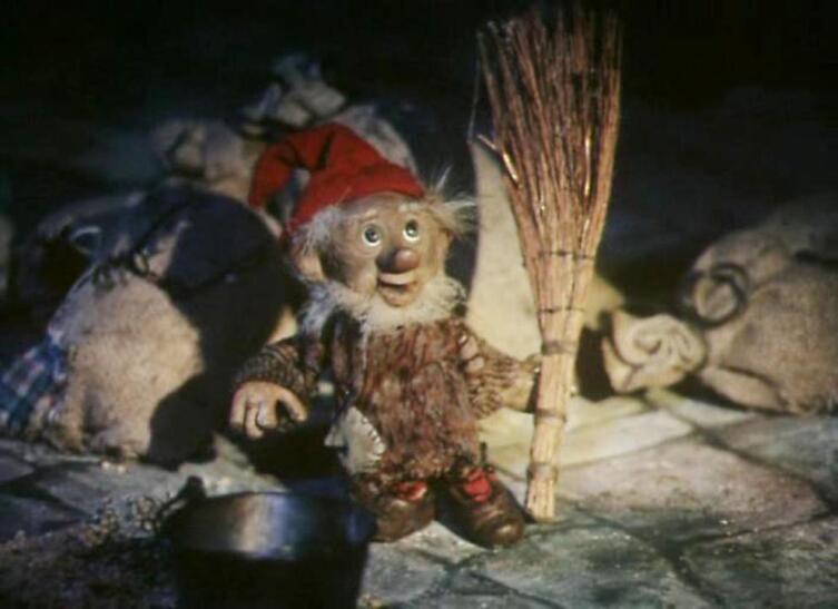 Домовой — хранитель дома или сосед с характером? Домовой — хранитель дома или сосед с характером?