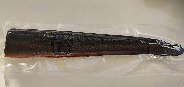 В палатках, к нашему счастью, угри были небольшие В палатках, к нашему счастью, угри были небольшие