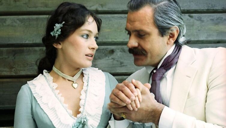 Как появился кинофильм «Жестокий романс» от Эльдара Рязанова?