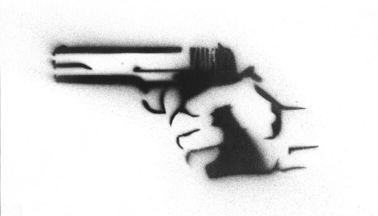 Забытая история ВАГа. Как назывались пистолеты, из которых не стреляли?