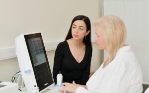 Как выбрать
надёжный медцентр — и почему это
критически важно для здоровья