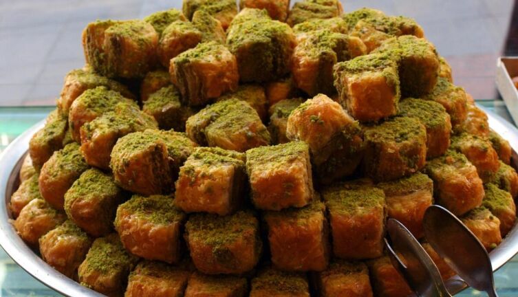 Как приготовить изысканные восточные сладости?