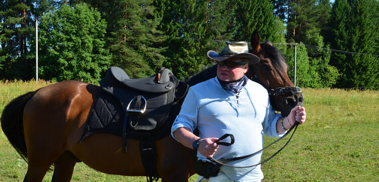 Скакун-метис кабардинской породы и автор Скакун-метис кабардинской породы и автор