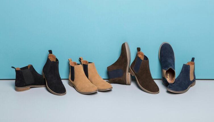 Как ухаживать за замшевой обувью?