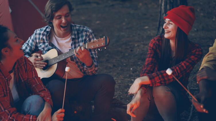 Хочешь играть на... гитаре?