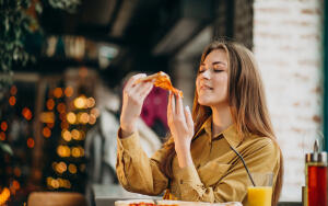 Как перестать переедать?