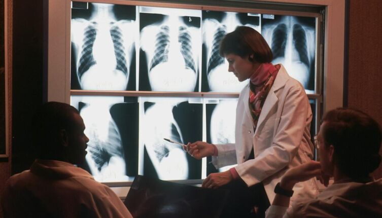 Сколько Нобелевских премий &laquo;высветили&raquo; рентгеновские лучи?