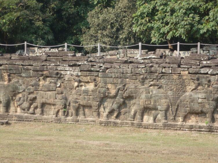 Элемент росписи стены, Ханой