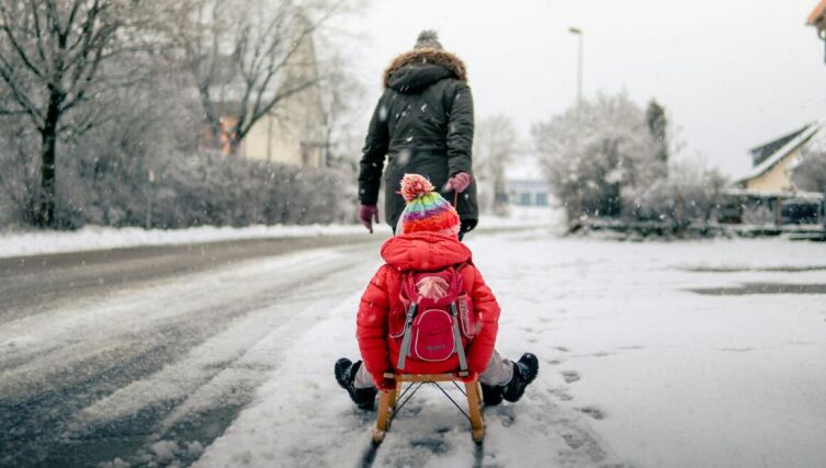 Как выбрать детские санки?