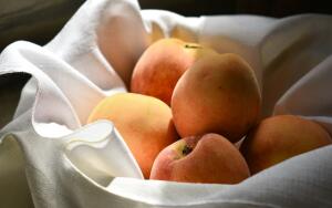 Как приготовить  слоеное итальянское парфе? Десерт из  фруктов