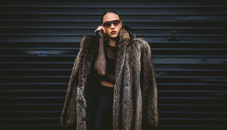 Как выбрать норковую шубу и носить ее по-королевски?