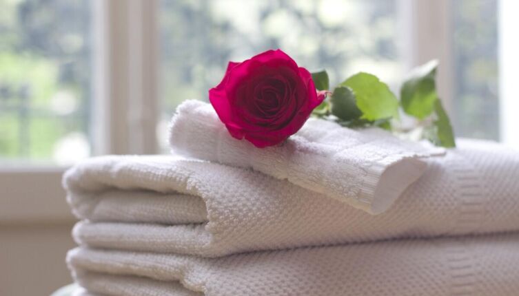 Что подарить на 8 Марта? Текстильные подарки для любимых женщин