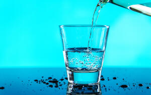 Можно ли пить минеральную газированную воду натощак?