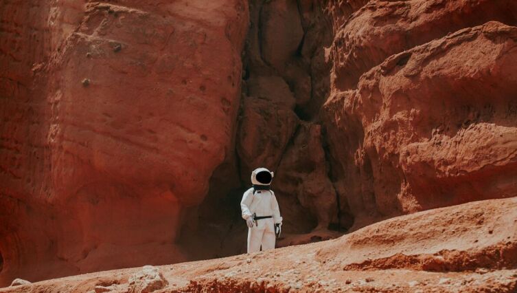 Откуда на Земле появились атланты?