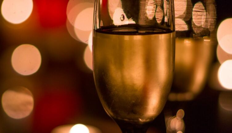 Суррогат. Как изменить, не изменяя?