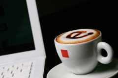 Согласитесь, что возможности и выгоды, предоставляемые Глобальной сетью потребителю, весьма очевидны