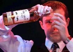 Можно ли употреблять алкоголь за рулем?