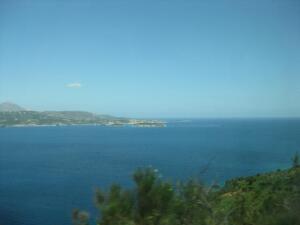 Залив Суда, где размещены военно-морские базы НАТО и порт Ханья острова Крит
