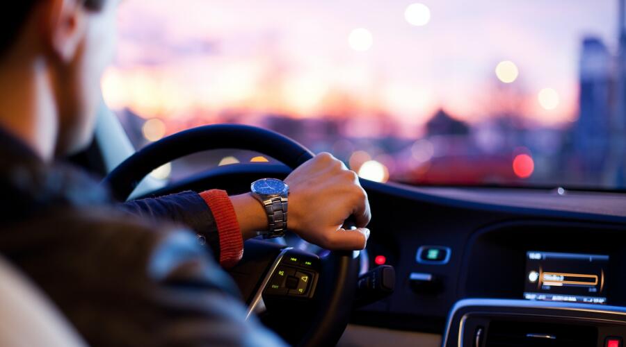Какие негласные сигналы используют водители? Познавательный тест