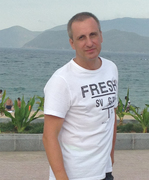 Александр Макаров