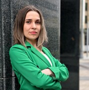 Юлия Асланова