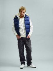 Владислав Комаров