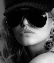 Елена Перова