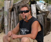 Константин Комаров