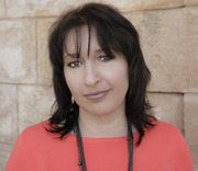 Юлия Резников