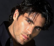 Алекс Мирас