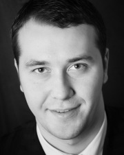 Дмитрий Белов