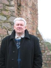 Игорь Новиков